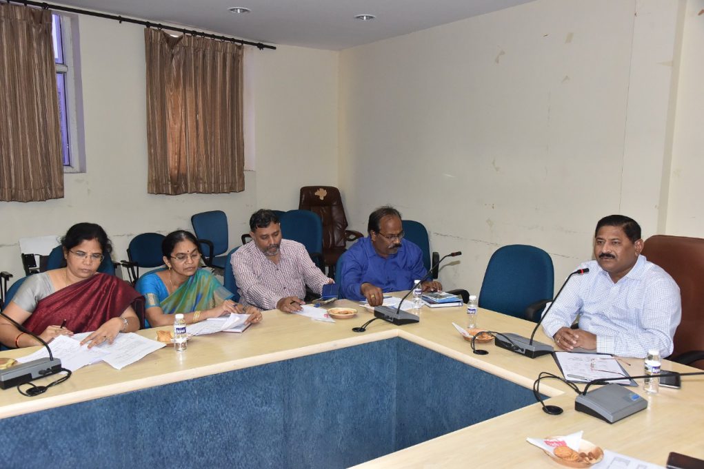 Principal Secretary held a Meeting on Crop Insurance